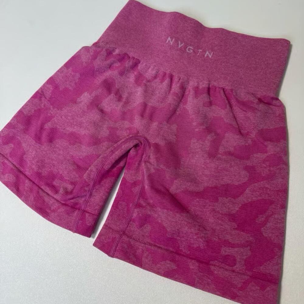 NVGTN Bubble Gum Pink Camo Seamless High Waisted Workout Gym Shorts Size XS